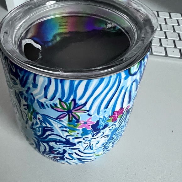 Lilly Pulitzer Stainless Steel Stemless Wine Cup - Picture 3 of 3